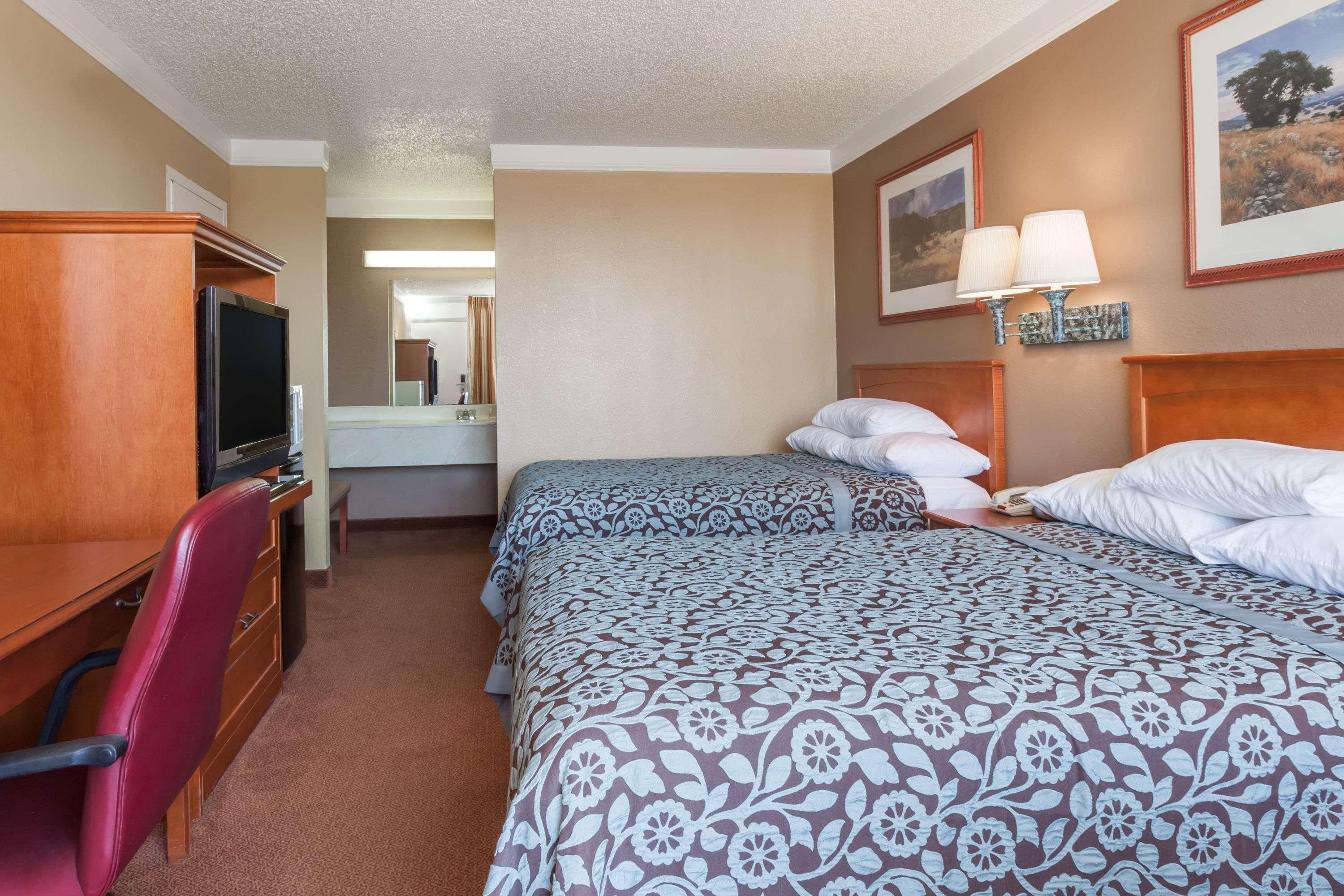 Days Inn By Wyndham Hillsboro Tx מראה חיצוני תמונה