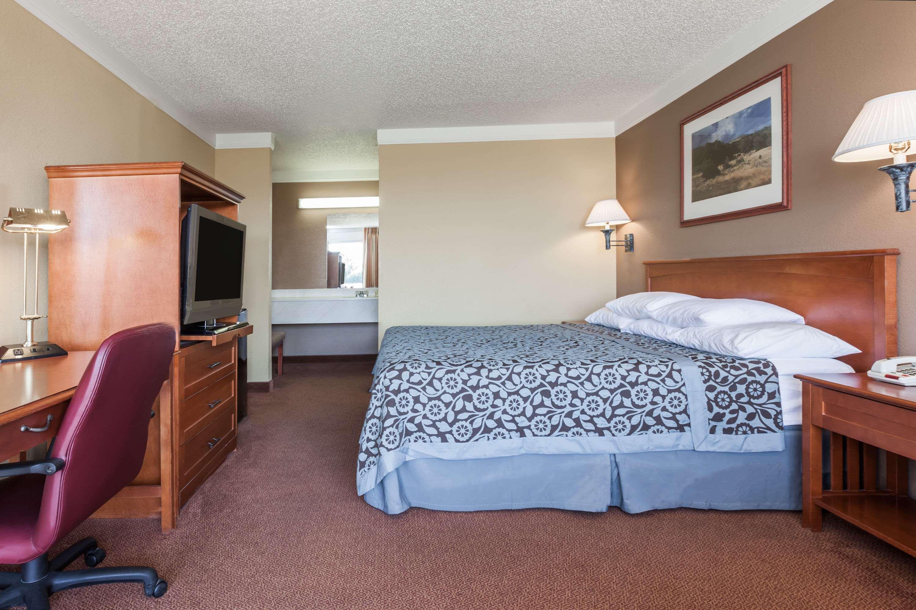 Days Inn By Wyndham Hillsboro Tx מראה חיצוני תמונה