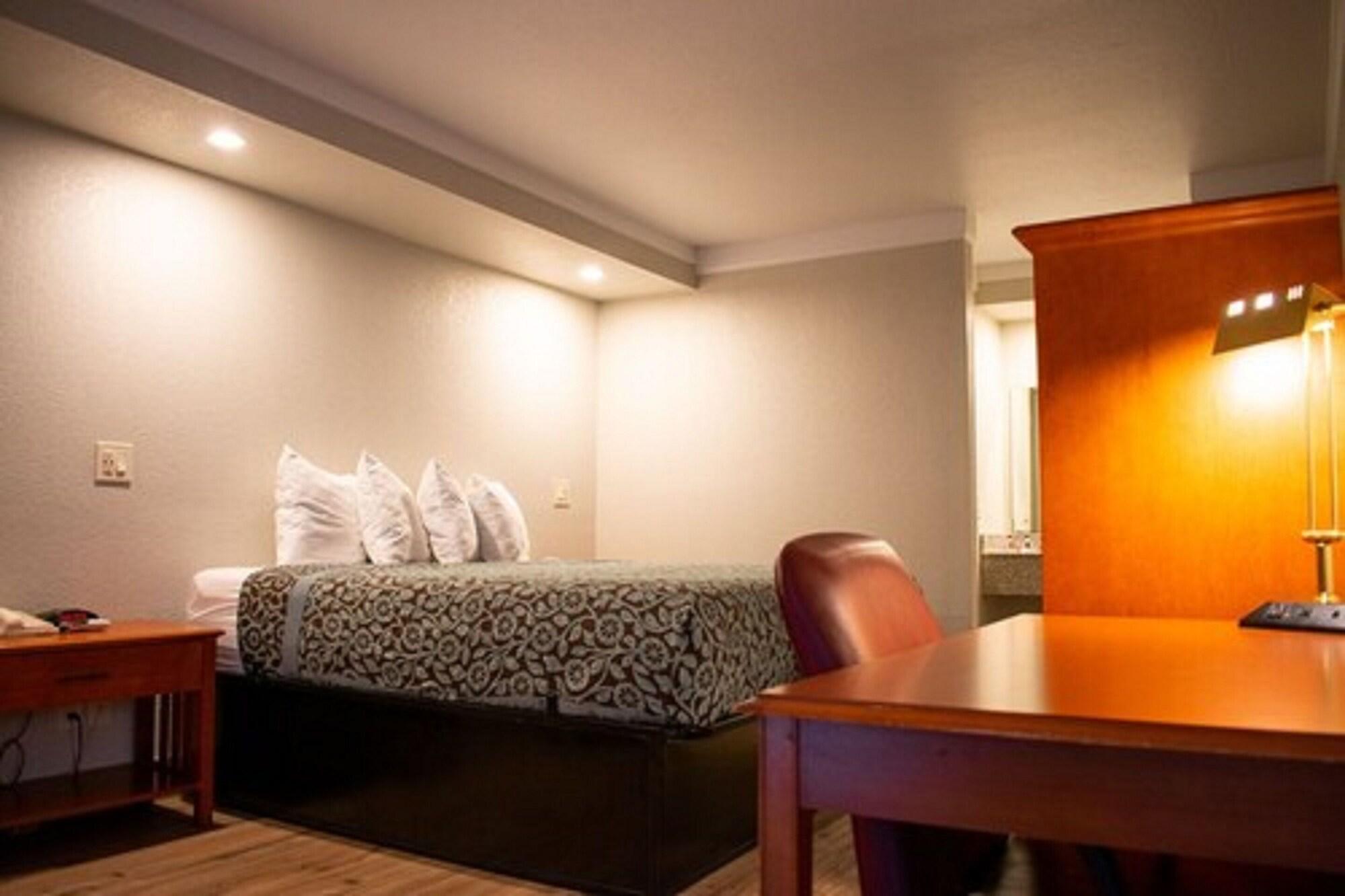 Days Inn By Wyndham Hillsboro Tx מראה חיצוני תמונה